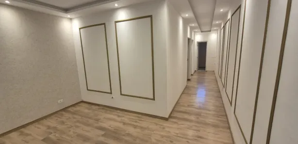 Loja / Salão / Ponto Comercial para alugar, 122m² no Cristo Rei, Curitiba