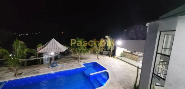 Fazenda / Sítio / Chácara com 5 Quartos à venda, 3000m² no Porta do Sol, Mairinque