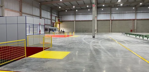 Galpão / Depósito / Armazém para alugar, 1000m² no Distrito Industrial, Rio Claro