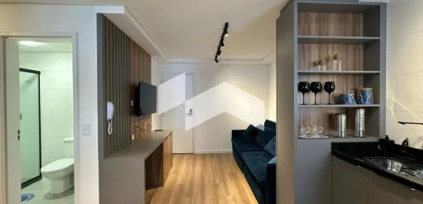Apartamento com 1 Quarto para alugar, 33m² no Centro, Curitiba