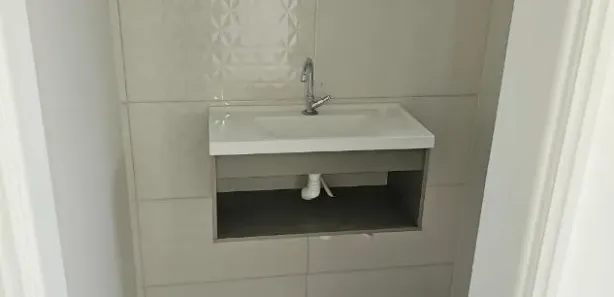 Conjunto Comercial / Sala para alugar, 51m² no Centro, São Vicente
