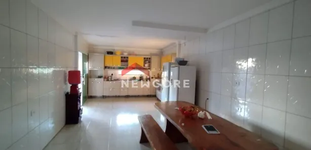 Casa com 7 Quartos à venda, 150m² no Centro, Camaçari