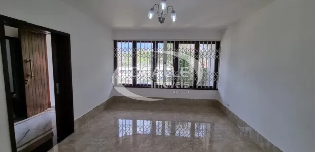 Casa com 4 Quartos para alugar, 307m² no Jardim Social, Curitiba