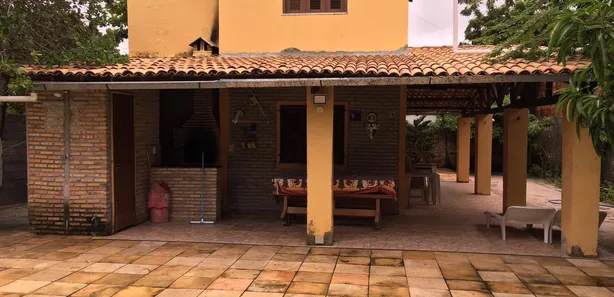 Fazenda / Sítio / Chácara com 4 Quartos à venda, 118m² no Jacaúna, Aquiraz