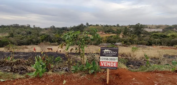 Terreno / Lote / Condomínio à venda, 278m² no Las Vegas, Ibiporã