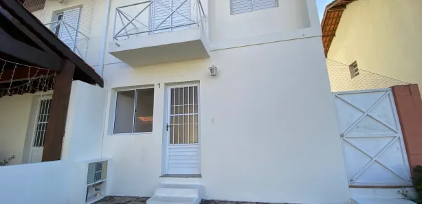 Casa de Condomínio com 3 Quartos para alugar, 120m² no Granja Viana, Cotia