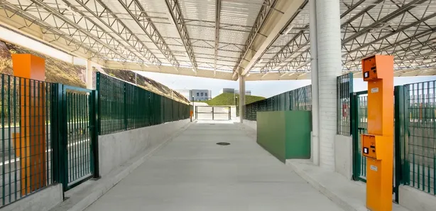 Galpão / Depósito / Armazém para alugar, 4290m² no Jardim José Bonifácio, São João de Meriti