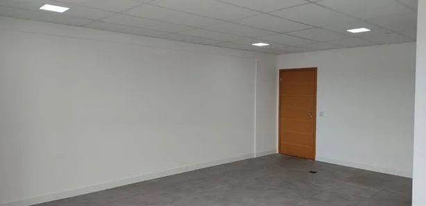 Conjunto Comercial / Sala à venda, 44m² no Alvinópolis, Atibaia