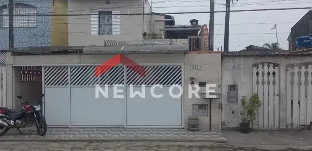 Sobrado com 3 Quartos à venda, 100m² no Balneario Jussara, Mongaguá