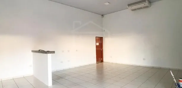 Loja / Salão / Ponto Comercial à venda, 110m² no Chácara Braz Miraglia, Jaú