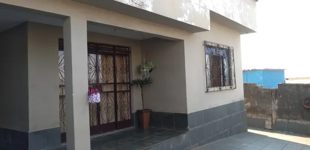 Casa com 4 Quartos à venda, 140m² no Nossa Senhora de Fátima, Ibirité