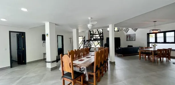 Casa com 5 Quartos para alugar, 300m² no Riviera, Bertioga