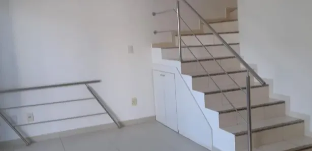 Sobrado com 4 Quartos à venda, 300m² no Ipitanga, Lauro de Freitas