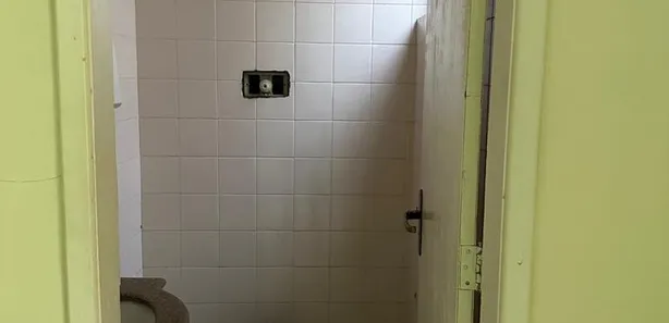 Loja / Salão / Ponto Comercial à venda, 35m² no São Bento, Cabo Frio