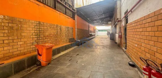 Galpão / Depósito / Armazém para alugar, 500m² no Jardim do Rio Cotia, Cotia