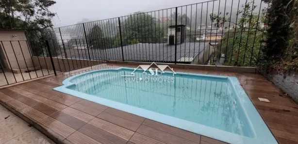 Apartamento com 2 Quartos para alugar, 70m² no Quitandinha, Petrópolis