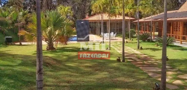 Fazenda / Sítio / Chácara com 3 Quartos à venda, 234m² no , Nerópolis