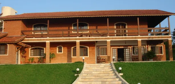 Fazenda / Sítio / Chácara com 5 Quartos à venda, 600m² no Centro, Jarinu
