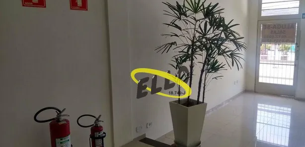 Prédio Inteiro para venda ou aluguel, 750m² no Jardim Lambreta, Cotia