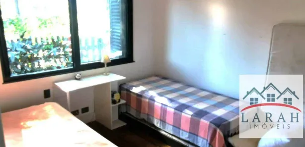Fazenda / Sítio / Chácara com 3 Quartos para alugar, 180m² no Jardim da Glória, Cotia
