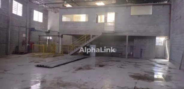 Galpão / Depósito / Armazém para alugar, 830m² no Jardim Califórnia, Barueri
