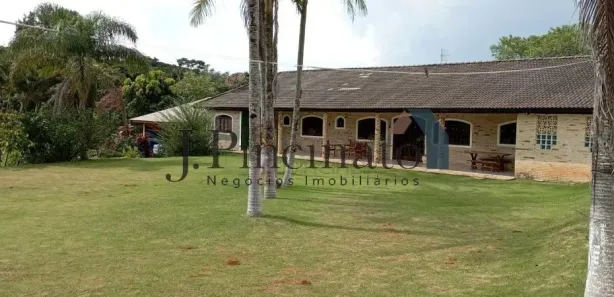 Fazenda / Sítio / Chácara com 3 Quartos para alugar, 250m² no Nova Pinhal, Cabreúva