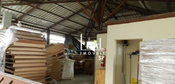 Galpão / Depósito / Armazém para venda ou aluguel, 1767m² no Parque das Rodovias, Lorena