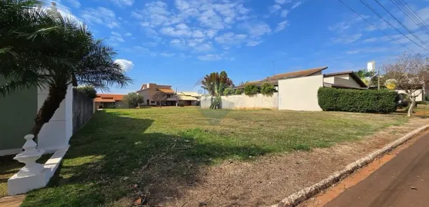Terreno / Lote / Condomínio à venda, 620m² no , Cravinhos