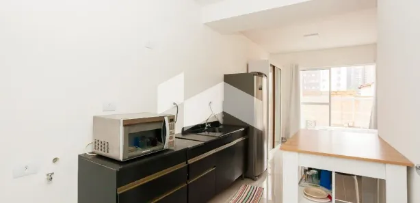 Apartamento com 1 Quarto para alugar, 30m² no Água Verde, Curitiba