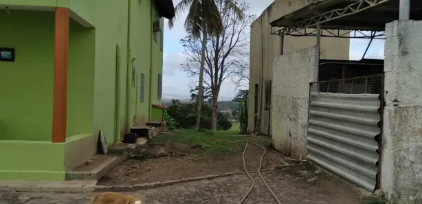Fazenda / Sítio / Chácara com 4 Quartos à venda, 150000m² no Matriz, Vitória de Santo Antão