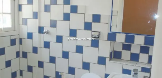 Casa Comercial com 3 Quartos para alugar, 225m² no Vila Júlia, Poá