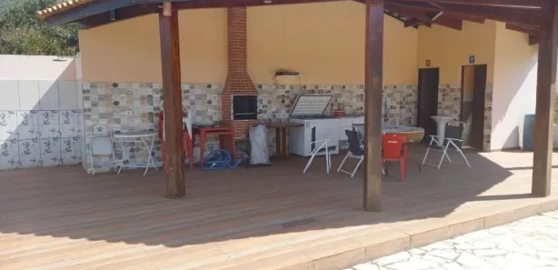 Fazenda / Sítio / Chácara com 2 Quartos à venda, 550m² no , Igaratá