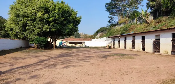 Fazenda / Sítio / Chácara com 1 Quarto à venda, 2000m² no Mombaça, Itapecerica da Serra