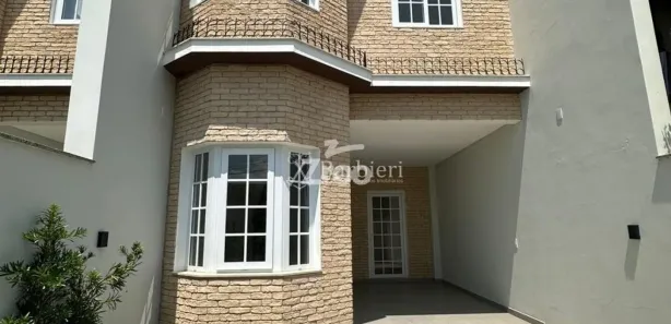 Casa com 3 Quartos para alugar, 136m² no Água Verde, Blumenau