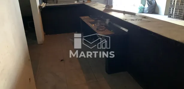 Prédio Inteiro para alugar, 180m² no Jardim Clementino, Taboão da Serra