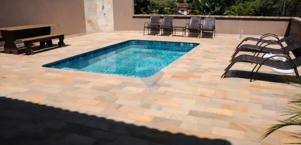 Fazenda / Sítio / Chácara com 4 Quartos à venda, 315m² no Centro, Jarinu