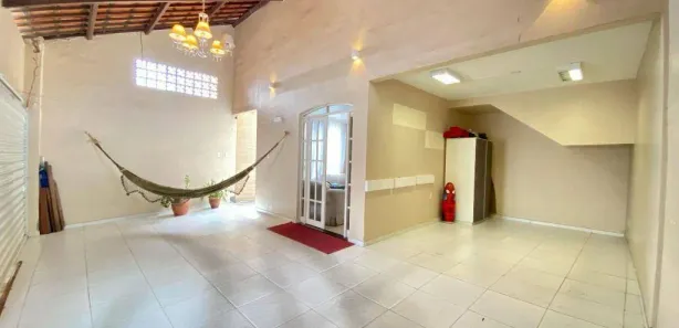 Casa com 5 Quartos para venda ou aluguel, 270m² no Liberdade, Campina Grande