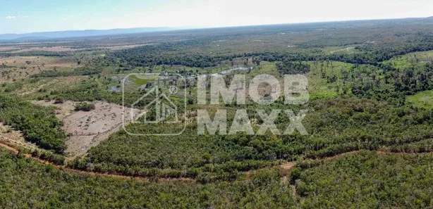 Fazenda / Sítio / Chácara com 4 Quartos à venda, 500m² no Área Rural de Formosa, Formosa