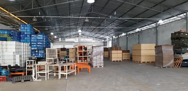 Galpão / Depósito / Armazém para venda ou aluguel, 9900m² no , Simões Filho