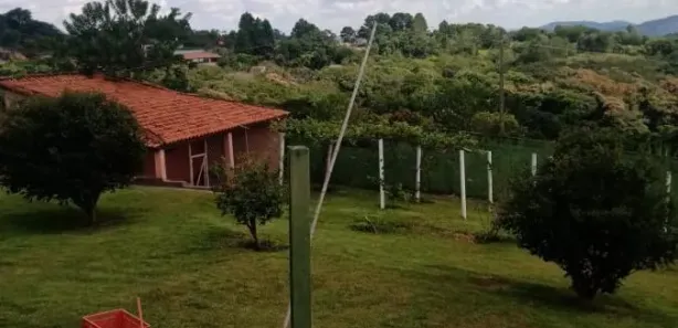 Fazenda / Sítio / Chácara com 4 Quartos à venda, 4000m² no , Franco da Rocha