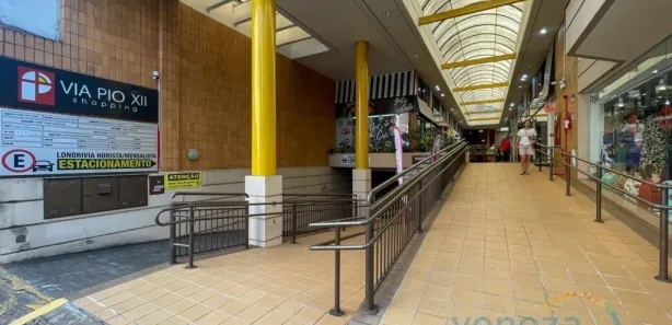 Galpão / Depósito / Armazém para alugar, 16m² no Centro, Londrina