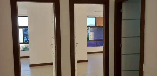 Conjunto Comercial / Sala para alugar, 25m² no Vilas do Atlântico, Lauro de Freitas