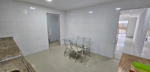 Casa de Condomínio com 2 Quartos à venda, 125m² no Cosmorama, Mesquita