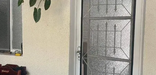 Sobrado com 4 Quartos à venda, 196m² no Piraporinha, Diadema