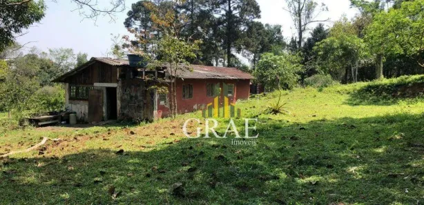 Fazenda / Sítio / Chácara com 3 Quartos à venda, 2400m² no Curucutu, São Bernardo do Campo
