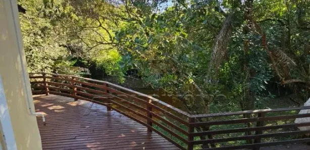 Fazenda / Sítio / Chácara com 3 Quartos à venda, 11000m² no Aguarius, Araçoiaba da Serra