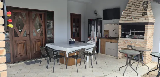 Casa de Condomínio com 5 Quartos para venda ou aluguel, 250m² no Morada da Praia, Bertioga