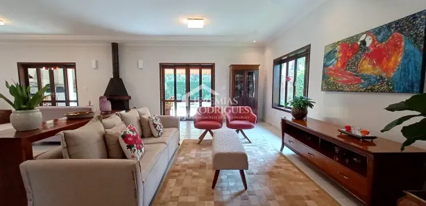 Casa de Condomínio com 4 Quartos para alugar, 384m² no Parque das Nações, Pindamonhangaba