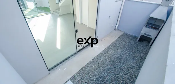 Sobrado com 2 Quartos à venda, 67m² no Armação, Penha
