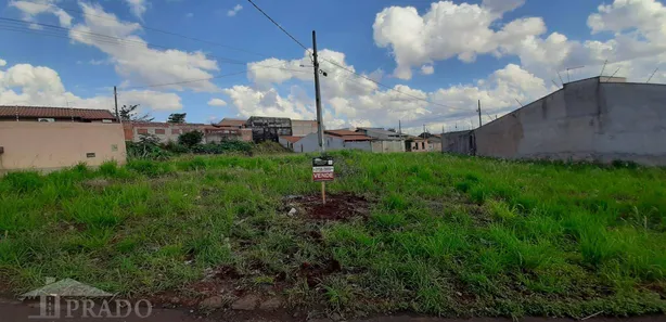 Terreno / Lote / Condomínio à venda, 262m² no Jataizinho, Jataizinho